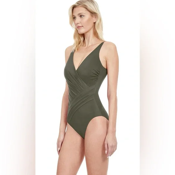 Gottex Lattice Women’s Surplice V Neck One Piece Swimsuit Essential Soft Cups - Picture 3 of 9